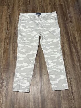 Democracy Cropped Camo Pants Women's 16 High Rise Stretchy Slim Fit